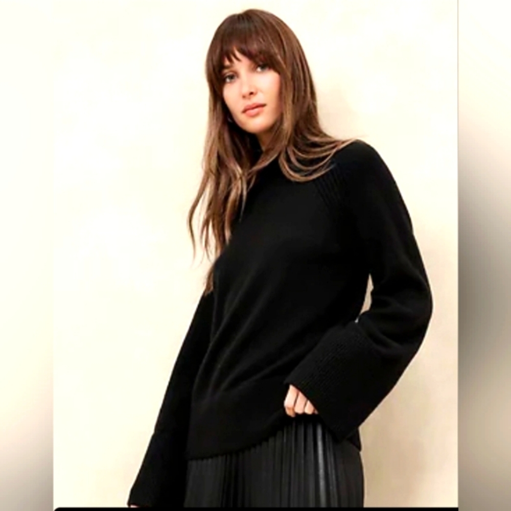 2 for $20 Banana Republic Modern Mockneck Woolen Sweater